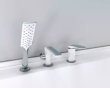 Смеситель на борт ванны «Radomir» Эдельвейс 1-27-0-0-0-626 хром/белый