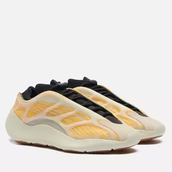 Кроссовки adidas Originals YEEZY 700 V3, цвет жёлтый, размер 48 EU