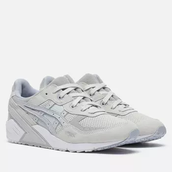 Кроссовки ASICS