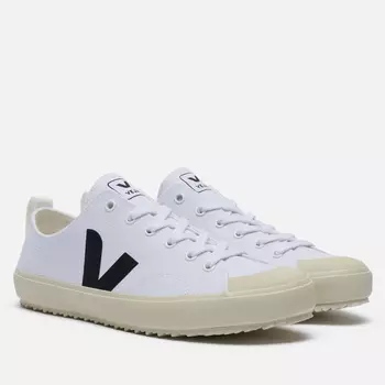 Кроссовки VEJA