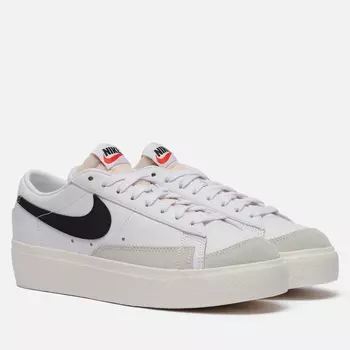 Женские кроссовки Nike