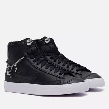 Женские кроссовки Nike