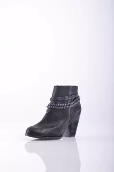 Ботильоны VINCE CAMUTO