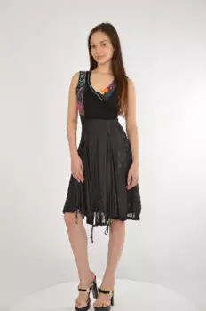 Платье Garella