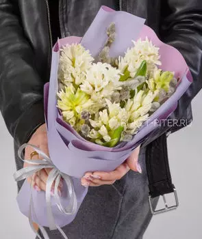 Букет Гиацинтов с Вербой