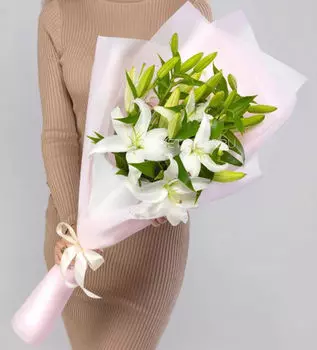 Букет Белых Лилий в Матовой упаковке LUX