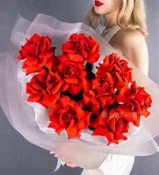 Букет из Ярких Французских Красных Роз