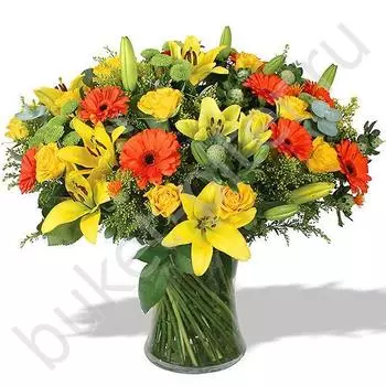 Букет с лилией, герберами и розами