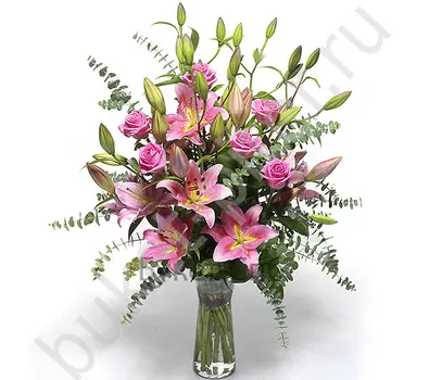 Букет с розовой розой и лилией