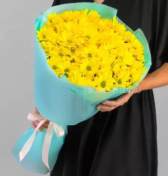 Букет Желтых Ромашковых Хризантем в Упаковке