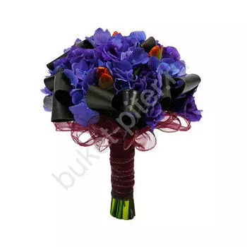 Свадебный букет из тюльпана и гортензии