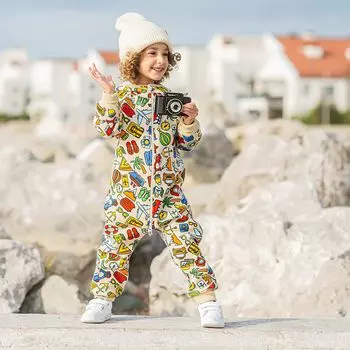 Комбинезон с клапаном и капюшоном "Travel story"