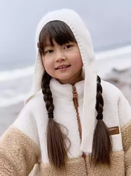 Шапка чепец из ангоры "Молоко" 7+