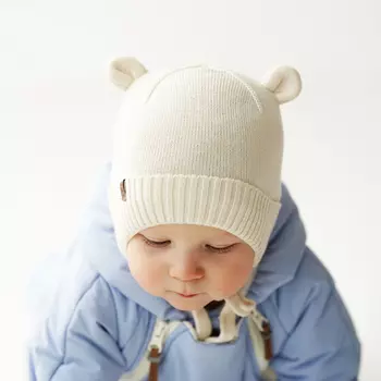 Шапка хлопковая однослойная с ушками "Молоко" на завязках 0+