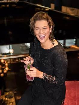 Выкройка: Блузка из кружева