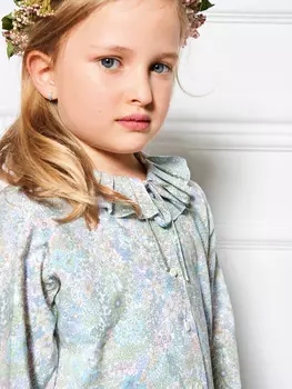 Выкройка: Блузка прямого кроя для девочки