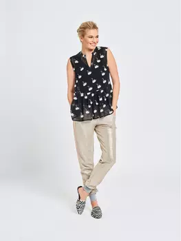 Выкройка: Блузка с баской