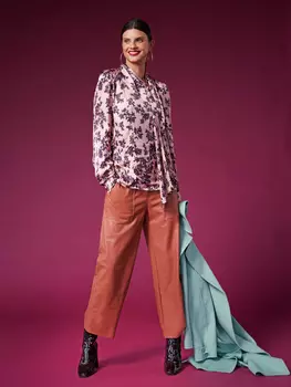 Выкройка: Блузка с цельнокроеным шарфом