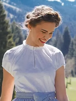 Выкройка: Блузка с цельнокроеными рукавами