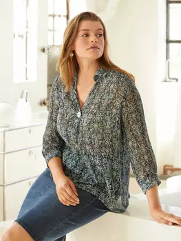 Выкройка: Блузка с глубоким V-вырезом