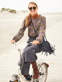 Выкройка: Блузка с пышными рукавами