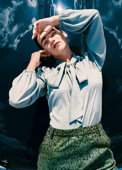 Выкройка: Блузка с воротником-бантом