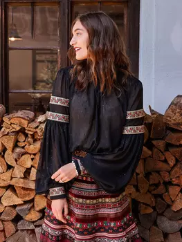 Выкройка: Блузка с воротником-стойкой