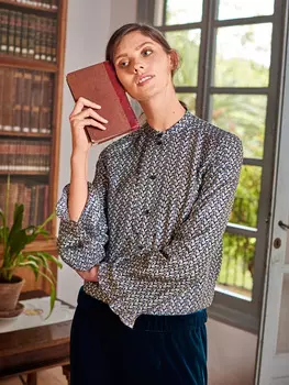 Выкройка: Блузка с воротником-стойкой