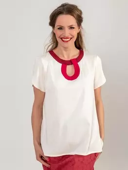 Выкройка: Блузка с вырезом под горловиной