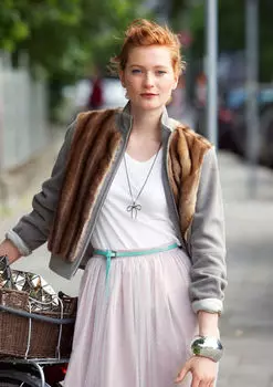 Выкройка: Блузон с меховыми деталями