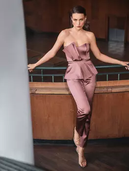 Выкройка: Брюки зауженного кроя