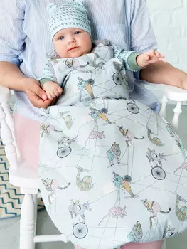 Выкройка: Детская шапочка и подушка