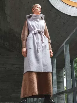 Выкройка: Длинный жилет с капюшоном