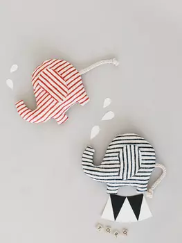 Выкройка: Игрушка-слоник