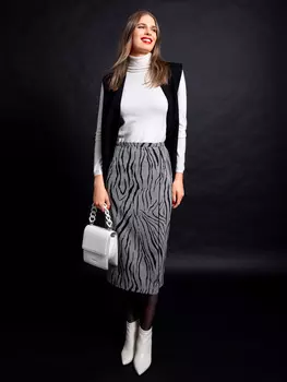 Выкройка: Юбка зауженного кроя с эффектом запаха