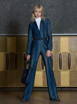 Выкройка: Комбинезон с длинными рукавами