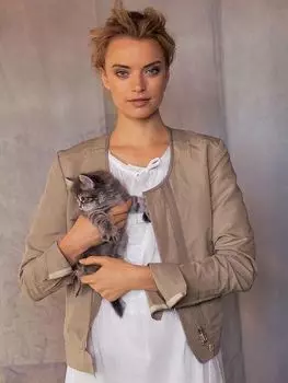 Выкройка: Короткий блузон из парусины