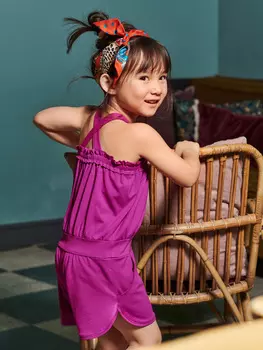 Выкройка: Короткий комбинезон с перекрещенными бретелями