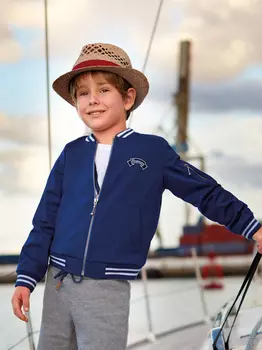 Выкройка: Куртка-бомбер