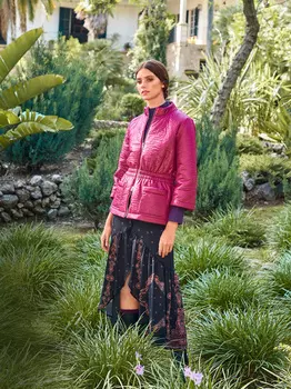 Выкройка: Куртка с рукавами-раструбами