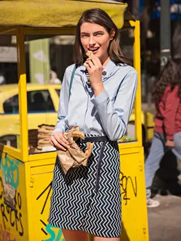 Выкройка: Мини-юбка с асимметричной застёжкой