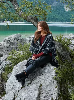 Выкройка: Накидка с бахромой