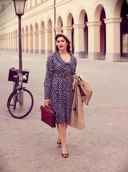 Выкройка: Платье приталенного силуэта