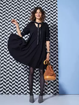 Выкройка: Платье расклешенного силуэта