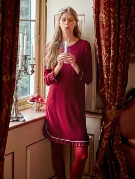 Выкройка: Платье расклешенного силуэта