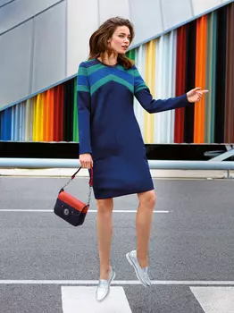 Выкройка: Платье расклешенного силуэта