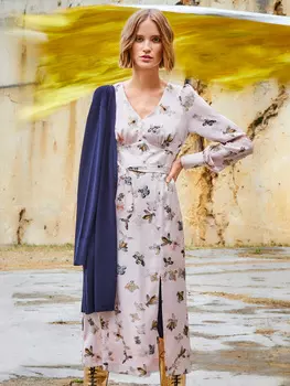 Выкройка: Платье с фигурным поясом