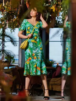 Выкройка: Платье с глубоким декольте