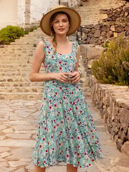 Выкройка: Платье с глубоким декольте