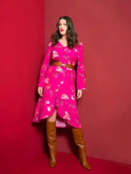 Выкройка: Платье с глубоким V-вырезом